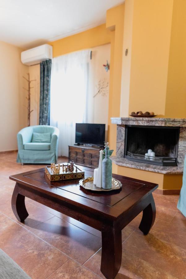 Karavos Grove Villa Káto Lekhónia Exteriör bild