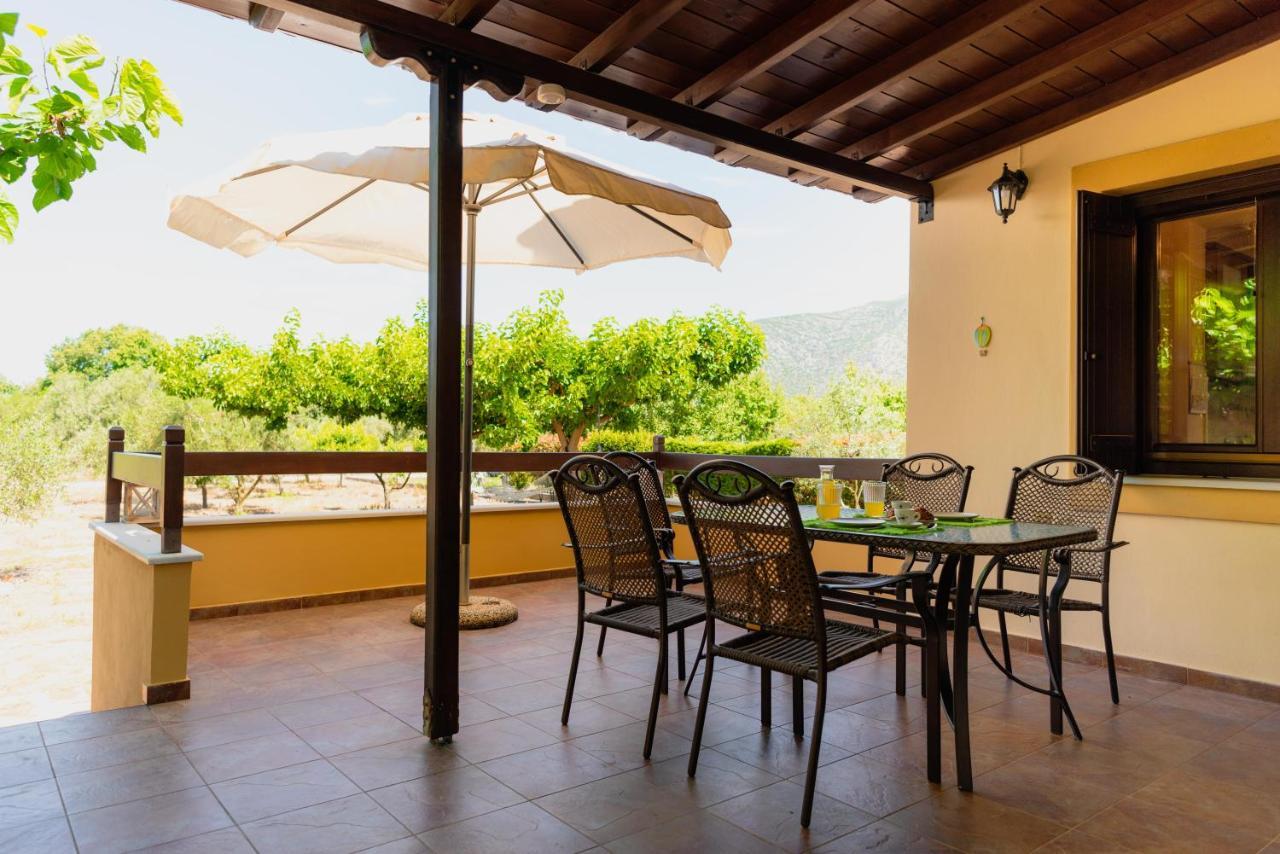 Karavos Grove Villa Káto Lekhónia Exteriör bild